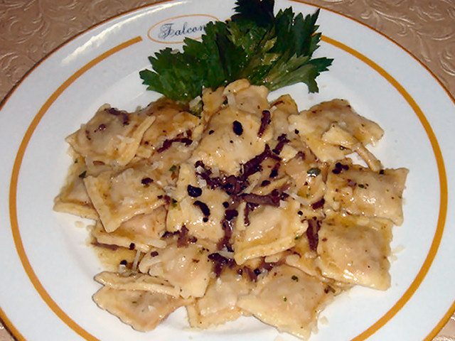 Ravioli al tartufo